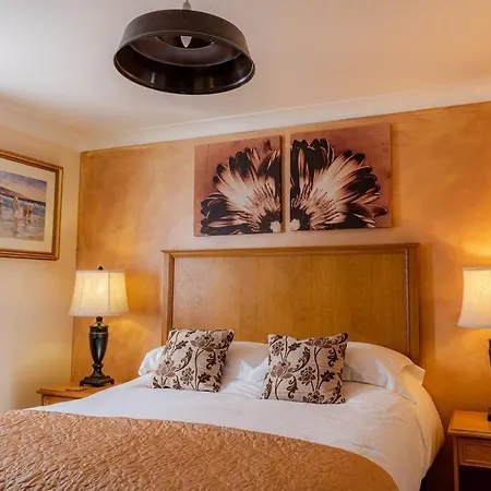Clover 10 Lodge, Yellowtop Country Park וילה